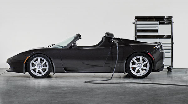 Tesla Roadster charging 